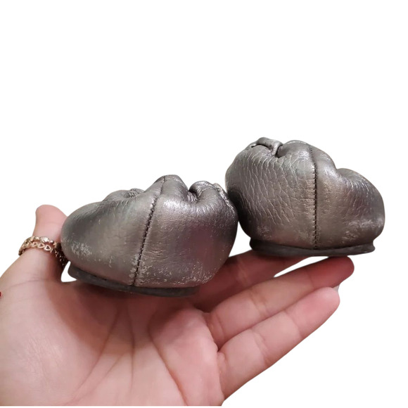 Tory Burch Reva-Metallic Tumbled Leather Ballet Women's Flats Size: 8 - Picture 8 of 9